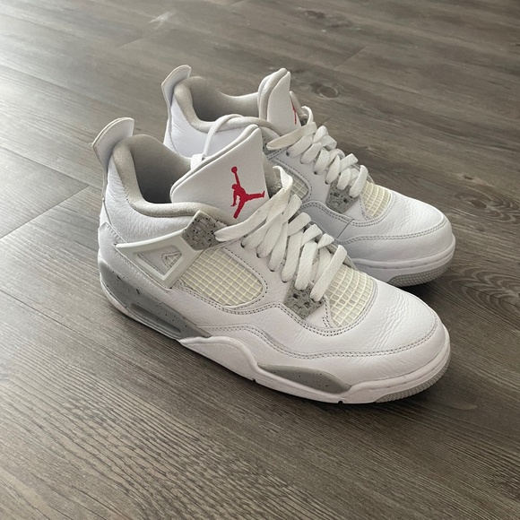 Air Jordan 4 Retro White Oreo 2021 - Picture 1 of 6